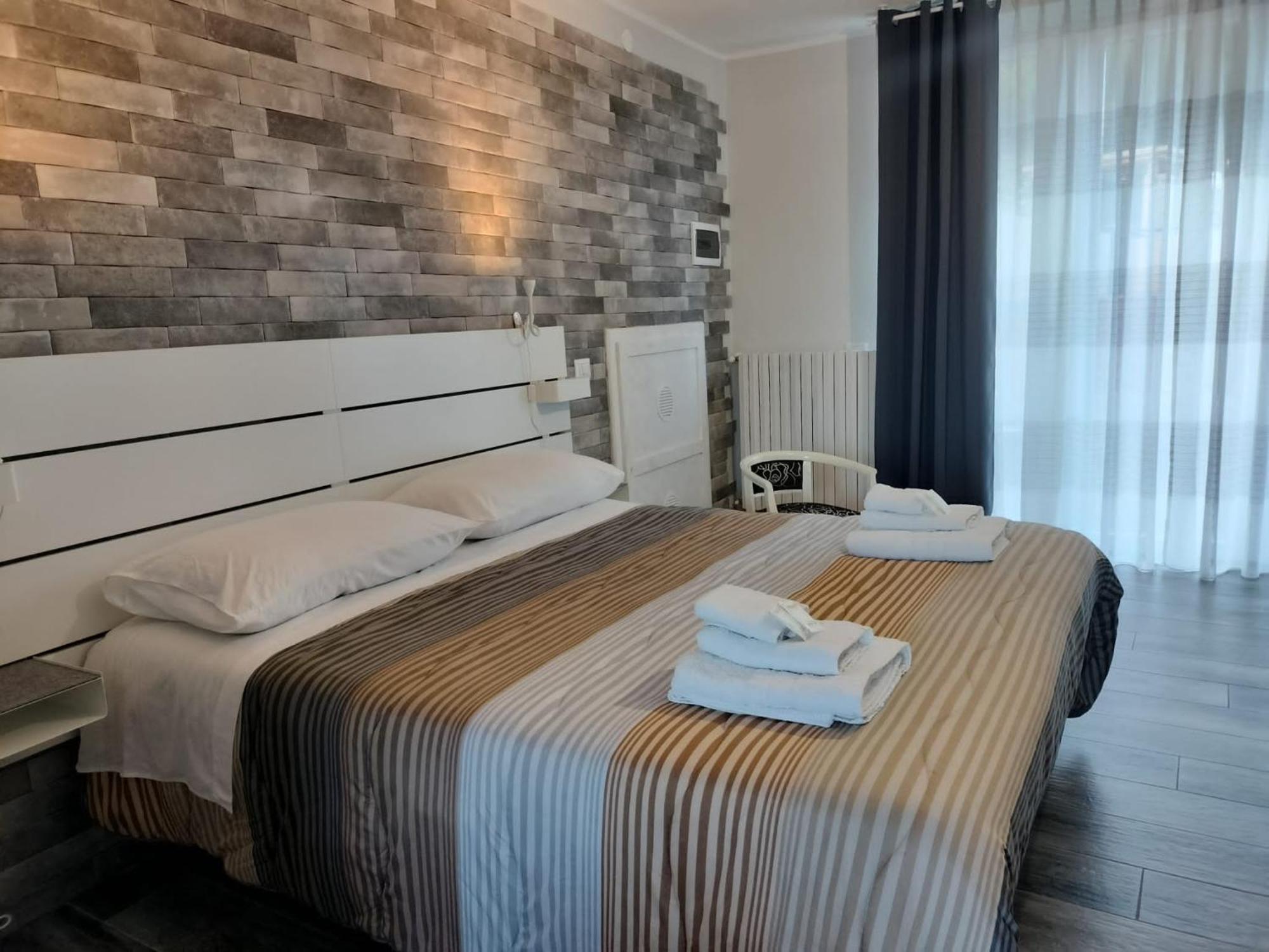 La Casa Di Ali Apartment Torremaggiore Luaran gambar
